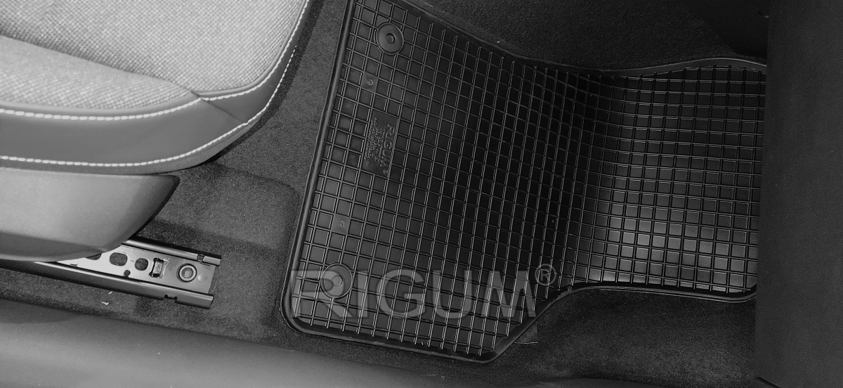 mats for - Rubber RIGUM VIII interior suitable 2021- Variant Rubber mats VW Golf |